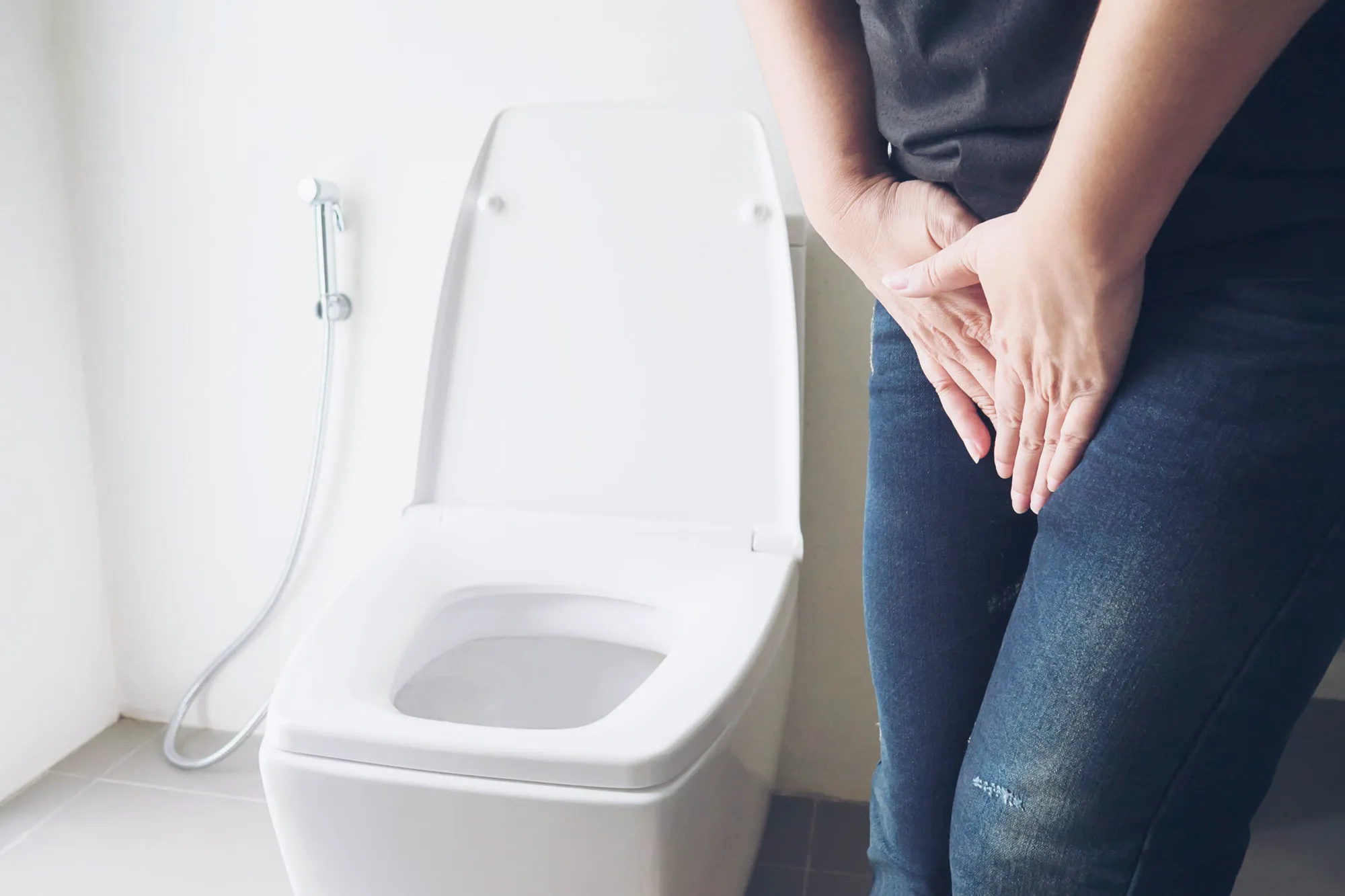 What Symptoms May Come With Hematuria?